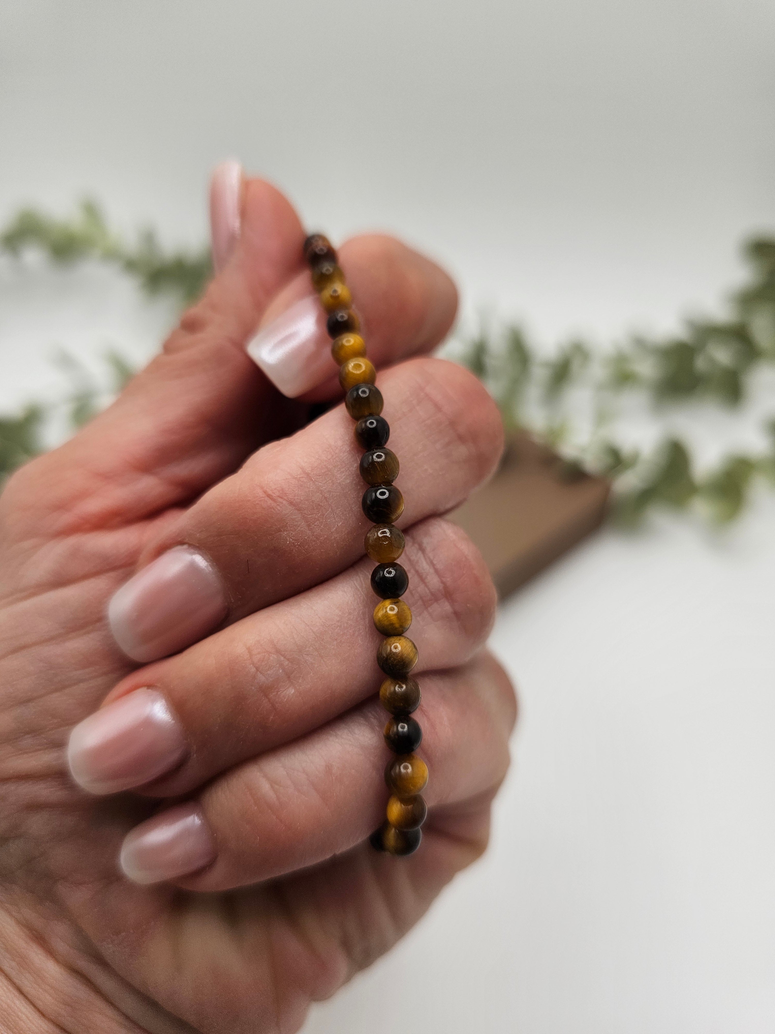 STRENGTH - Tigerauge Armband