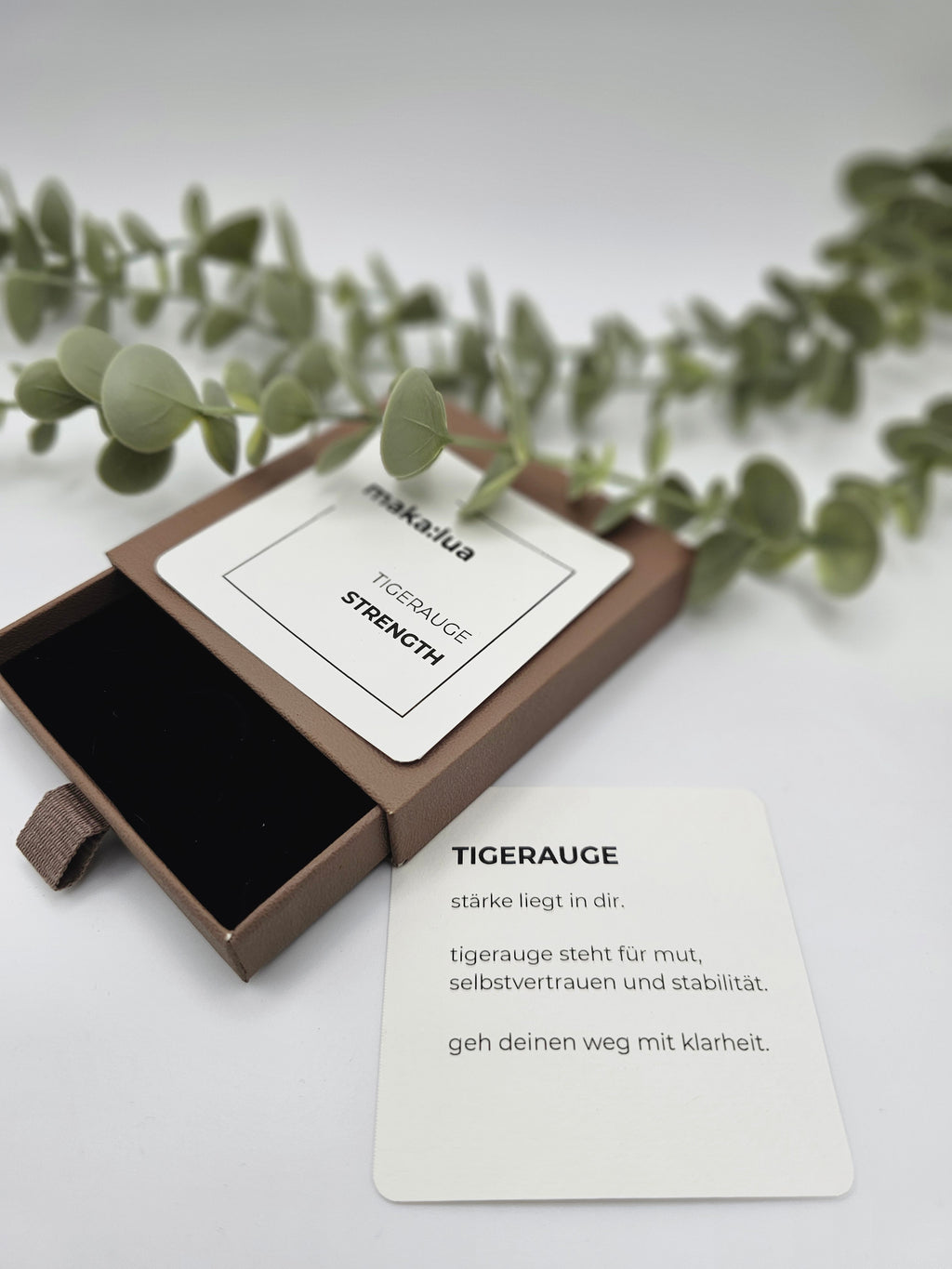 STRENGTH - Tigerauge Armband