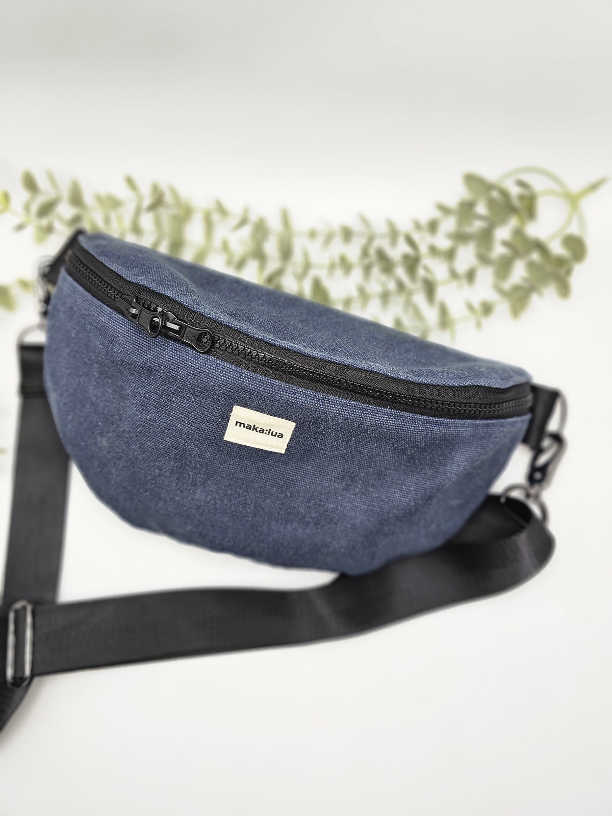Midnight Bloom Wendetasche I maka:lua